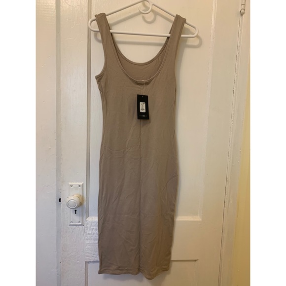 FASHION NOVA NEEDY MIDI DRESS - Picture 3 of 3